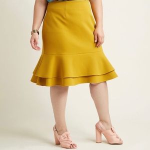 ModCloth Tiered Ruffle Pencil Skirt Marigold 1X
